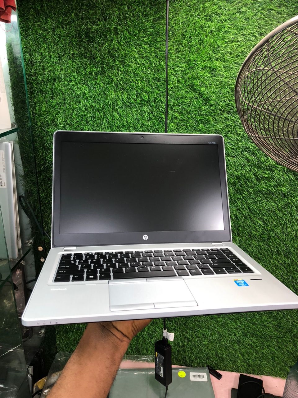 HP Folio 9480 Core i5 500G HDD 8G RAM backlit keyboard light 