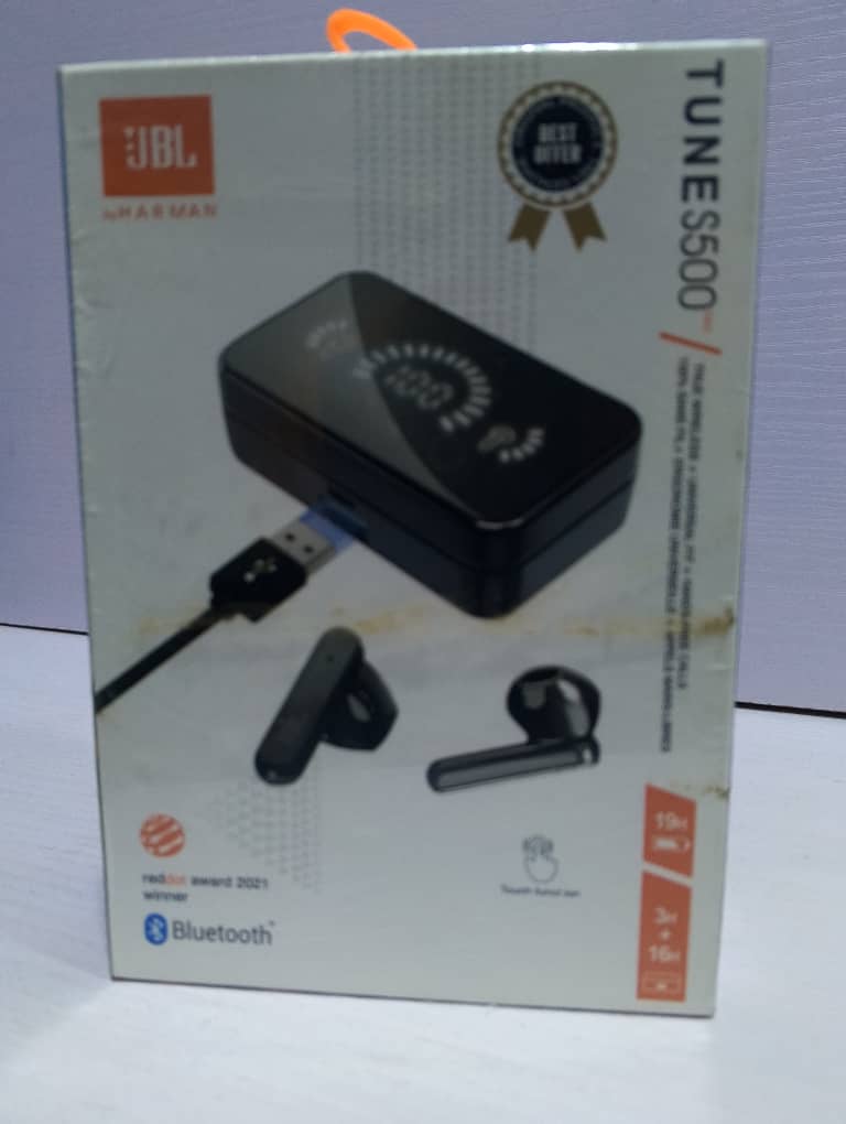 Brand new JBL TUNE S500 