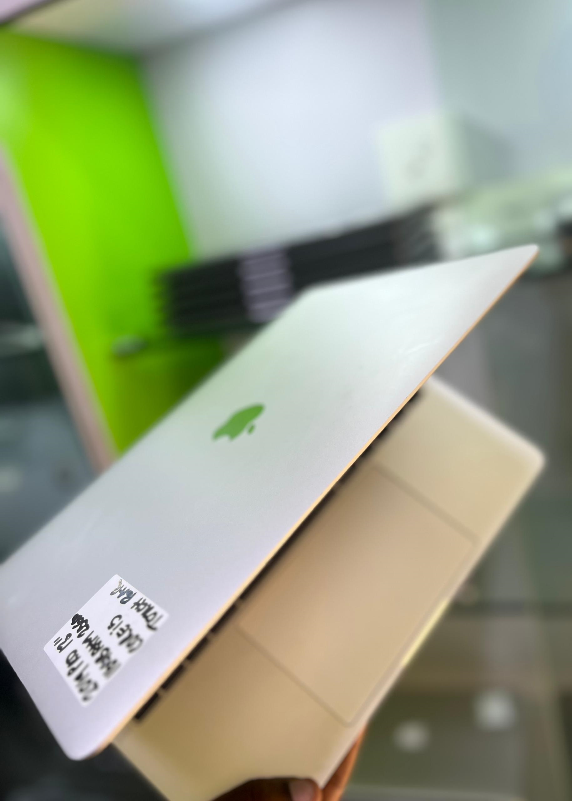 2019 Apple MacBook Pro 13 Intel Core i5 16gb ram 256 ssd TouchBar ID Silver Color 