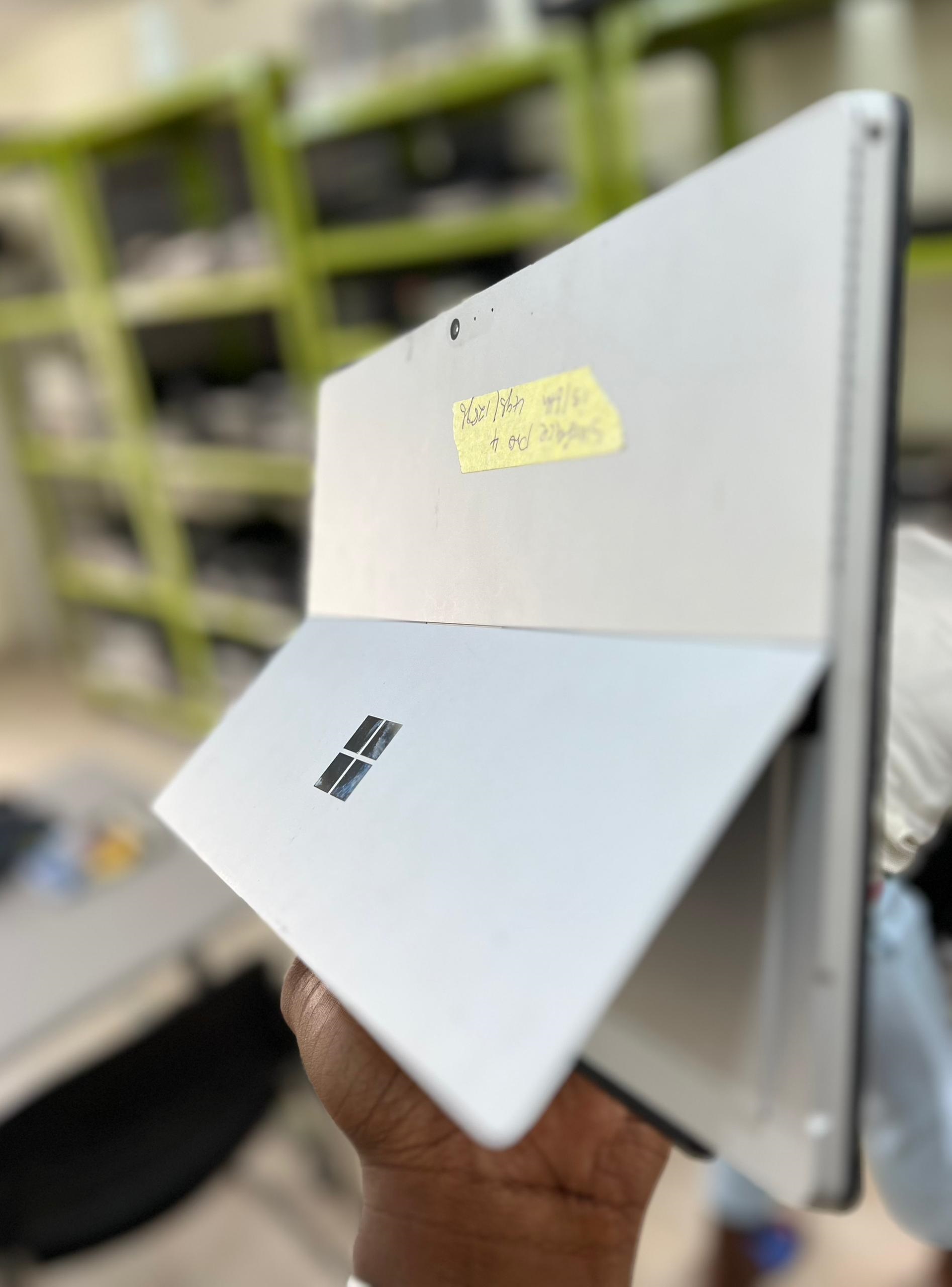 Microsoft surface Pro 4 6th Gen Intel Core i5 128gb ssd 4gb ram Keyboard Light Face ID Keyboard 