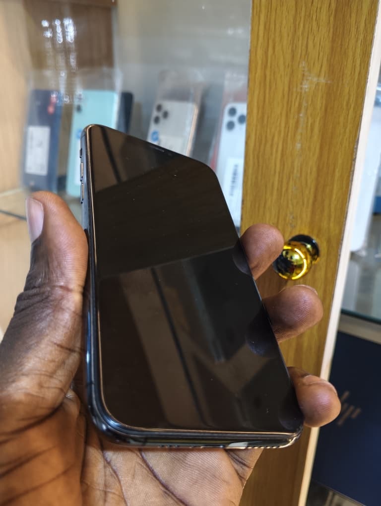 Apple iPhone 11pro 64gb