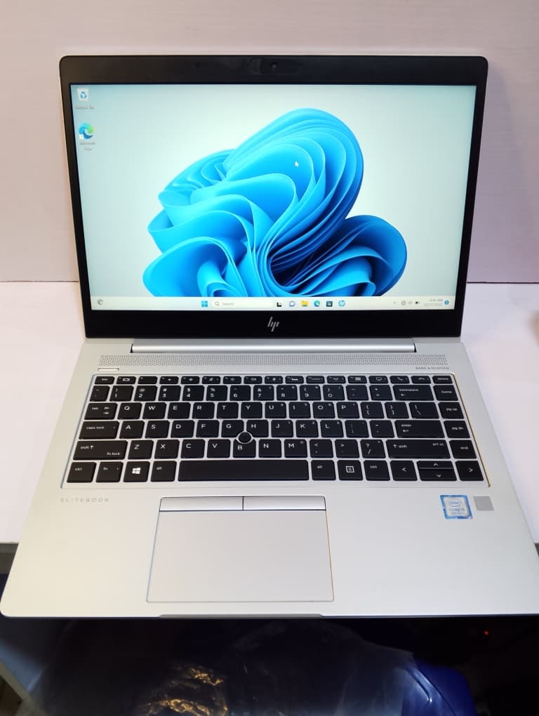 HP EliteBook 840G6 corei5 256ssd 8gb Ram 14inches Non-Touch  Keyboard Light 8th Gen  Win 11